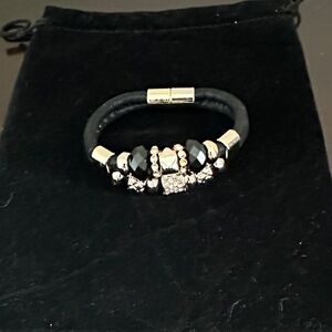 Chic Black and gold Beaded Bracelet